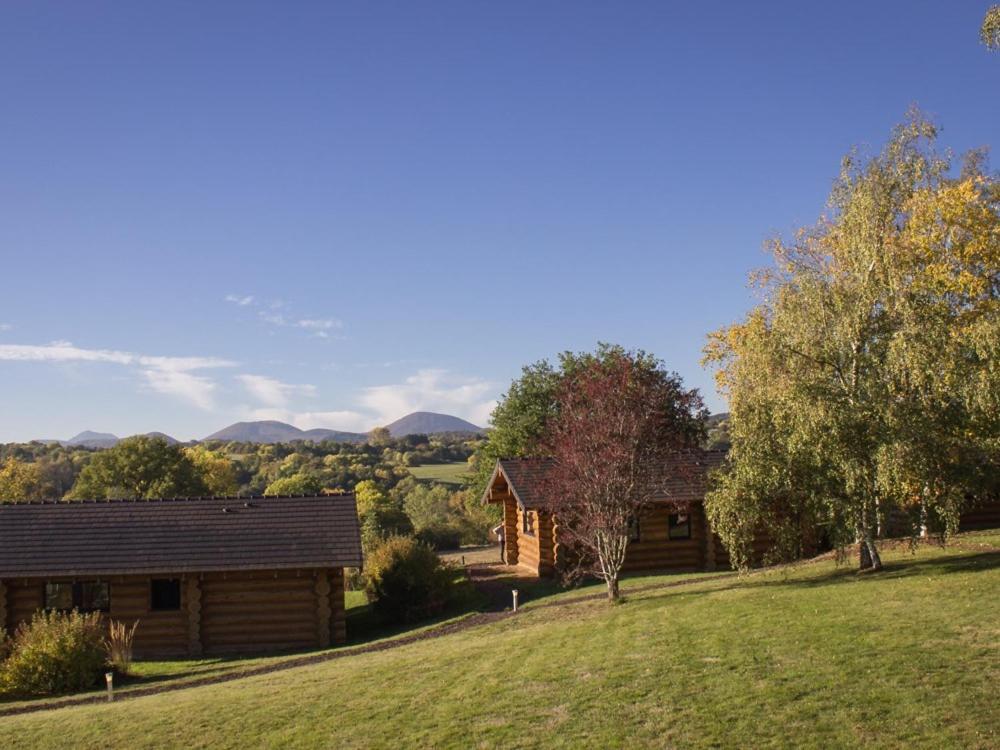 Reves De Bois Villa Loubeyrat Buitenkant foto